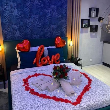 Appartement La Splenzia Spa Jacuzzi Wifi Clim Avignon Eksteriør billede