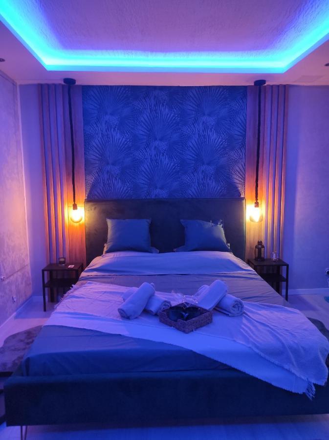 Appartement La Splenzia Spa Jacuzzi Wifi Clim Avignon Eksteriør billede
